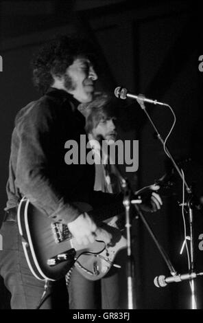 Alexis Korner 1972 Bw Stockfoto