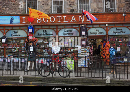 Schottland, Edinburgh, ich liebe Schottland-Shop in der Bankstreet, Souvenir-shop Stockfoto