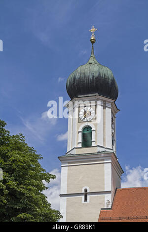 St. Peter und Paul, wurde die katholische Pfarrkirche von Oberammergau im Barockstil erbaut. Stockfoto