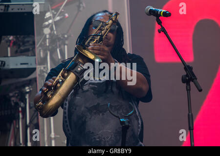 Kool Amp die Bande bei Pori Jazz 2015 Stockfoto