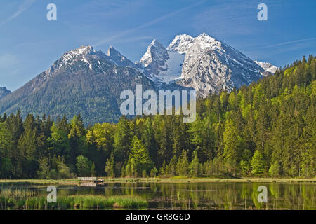 Kleiner Bergsee Bei Berchtesgaden Stockfoto