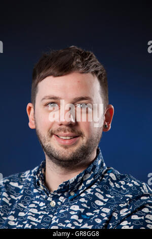 Alex T. Smith, der britische Autor und Illustrator von Kinderbüchern, auf dem Edinburgh International Book Festival. Edinburgh, Schottland. 27. August 2016 Stockfoto