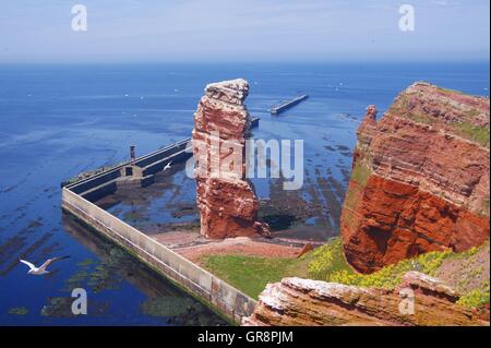 Lange Anna auf Helgoland Stockfoto