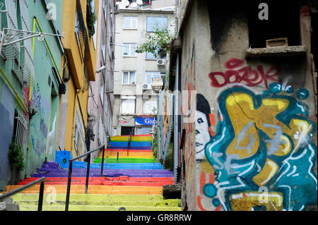 Farbenfrohe Level In Beyoglu Stadtteil von Istanbul Stockfoto