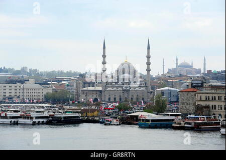 Hafen In der Altstadt von Istanbul Stockfoto