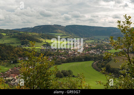 Saaletal-Tal In Kaulsdorf im Herbst, Saalfeld-Rudolstadt, Thüringen, Deutschland, Europa Stockfoto