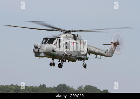 Britische erbaute Royal Navy Westland Lynx hma 8 Hubschrauber xz 719'672' wieder im Royal Naval Air Station yeovilton auf Basis Stockfoto