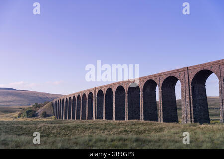 Ribblehead-Viadukt der Settle-Carlisle Railway. North Yorkshire, England Stockfoto