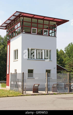 Ehemalige Grenze Turm an der ehemaligen innerdeutschen Grenze In Rottenbach Eisfeld Stockfoto