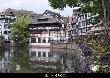 Restaurant Maison De Tanneur, Petite France, Straßburg, Elsass, Frankreich, Europa Stockfoto