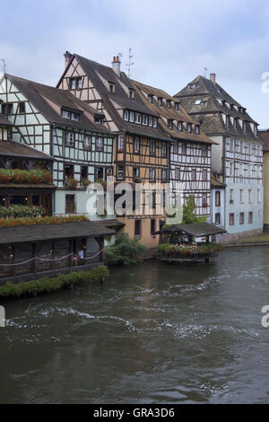 Fachwerkhäuser, Petite France, Straßburg, Elsass, Frankreich, Europa Stockfoto