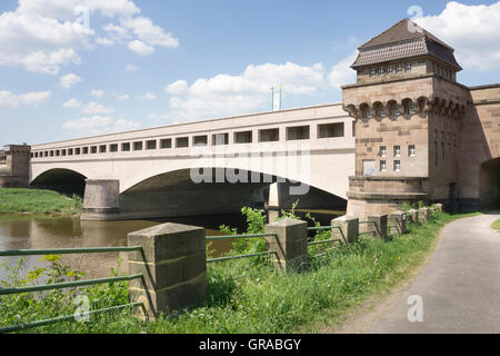 Minden Aquädukt, Wasserstraßenkreuz Minden, Minden, Nordrhein-Westfalen, Deutschland, Europa Stockfoto