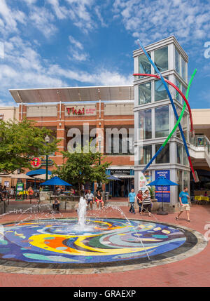 SILVER SPRING, MARYLAND, USA - Brunnen im Zentrum von Silver Spring. Stockfoto