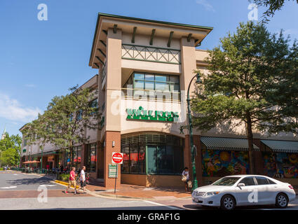SILVER SPRING, MARYLAND, USA - Whole Foods Market in der Innenstadt von Silver Spring. Stockfoto