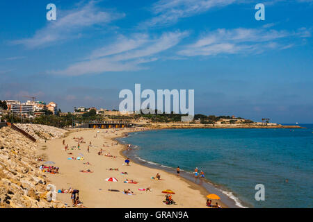 Die kilometerlangen Strandabschnitt (Platja del Wunder) von Tarragona und das Mittelmeer, Katalonien, Spanien Stockfoto