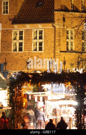 Weihnachtsmarkt auf der Burg-Hamburg-Bergedorf Stockfoto