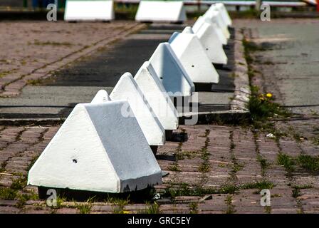 Straßensperrungen im Industriegebiet Stockfoto