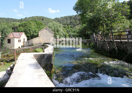 Wasserfall im Krka Stockfoto