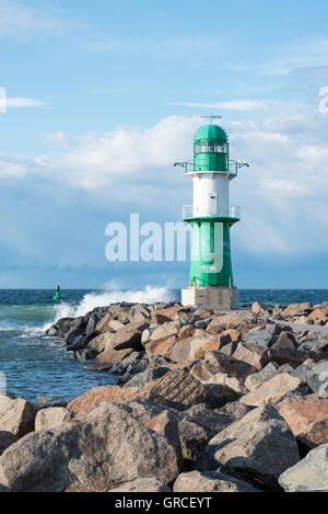 Leuchtfeuer-Rostock-Warnemünde-Tag Stockfoto