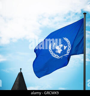 UN-Flagge der Vereinten Nationen Stockfoto