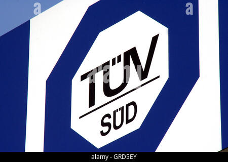 Plakette Tüv Süd Stockfoto