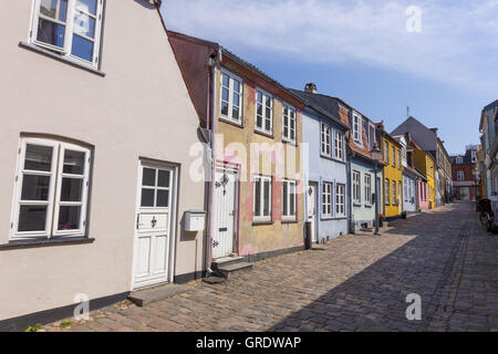 Bunte Reihe von Häusern In der inneren Stadt Nykøbing Falster Dänemark Stockfoto