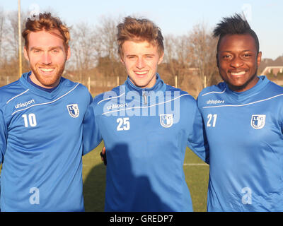 Nico Hammann, Sebastian Ernst, David Kinsombi 1. Fc Magdeburg Stockfoto