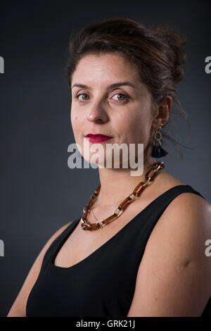 Englische Schriftstellerin und Schauspielerin Jessie Burton. Stockfoto