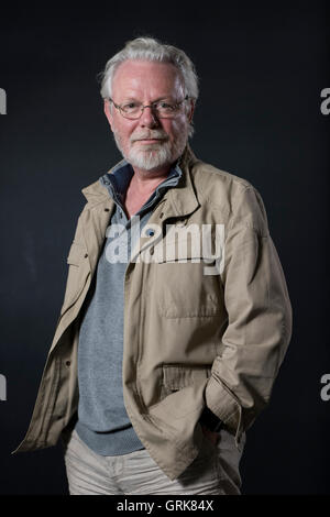 Schottisches Fernsehen Drehbuchautor, meistverkaufte Schriftsteller und Krimiautor Peter Mai. Stockfoto