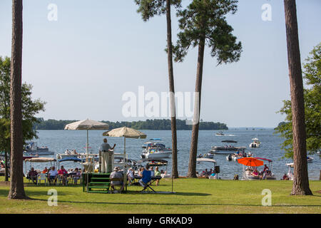 Boot-Kirche in Lake Marion, South Carolina. Unter der Leitung von The Reverend Dr. Reginald Thackston, ein ehemaliger United Methodist Minister. Stockfoto