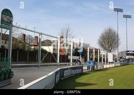 Gesamtansicht der Hayes enge Ende als einen neuen Sichtschutz errichtet - Essex CCC Vorsaison im Essex County Ground, Chelmsford - 13.03.14 Stockfoto