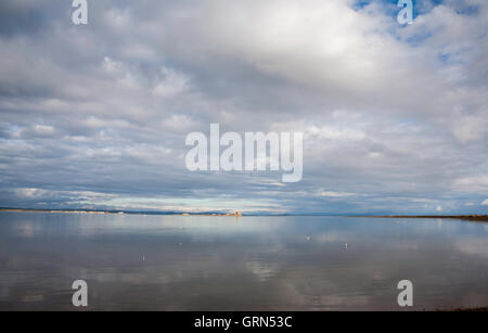 Winter auf Piel Schloss und Piel Insel aus Walney Insel-Furness Morecambe Bay Cumbria England Stockfoto