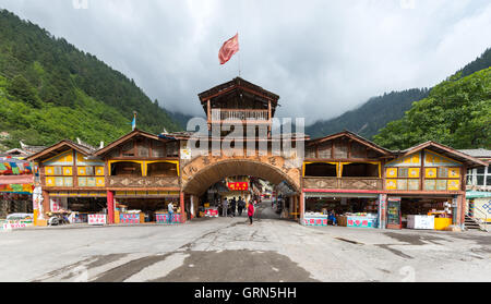 ShuZheng Dorf, Jiuzhaigou Nationalpark, Szechuan, China. Stockfoto