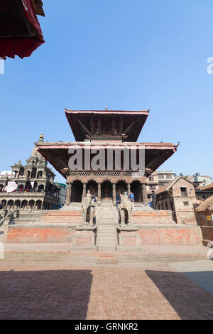 Elefanten bewachen Vishwanath Tempel am Durbar Square, Patan, Nepal Stockfoto