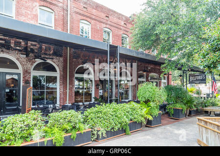 Belfords Terrasse und Restaurant in Savannah, Georgia Stockfoto