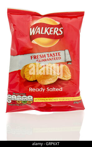 Winneconne, Wisconsin - 23. Juli 2016: Bag Wanderer bereit gesalzene Chips auf einem isolierten Hintergrund. Stockfoto