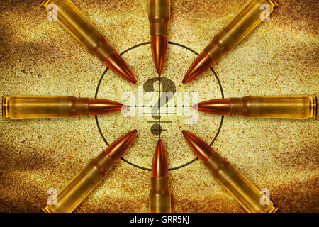Acht Kugeln mit dem Ziel in ein Fragezeichen aus verschiedenen Richtungen Stockfoto