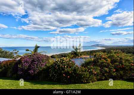 Blick auf Seven Mile Beach von Sir Charles Kingsford Smith Lookout, Gerroa, Shoalhaven, New South Wales, NSW, Australien Stockfoto