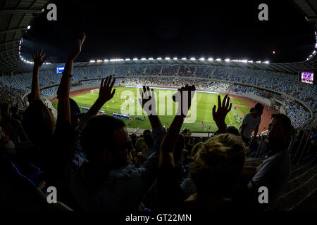 Tiflis, Georgien - 18. August 2016: Innenansicht des Boris Paichadze Dinamo Arena während der UEFA Europa League, erste Runde Stockfoto