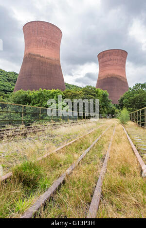 Bahnlinien zu Ironbridge Kraftwerke oder Buildwas Kraftwerke stillgelegt werden, ab 2015, Shropshire, England Stockfoto