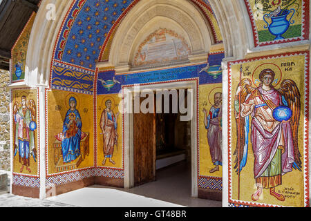 Torbögen Kykkos Kloster Zypern Stockfoto