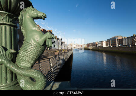 Grattan-Bridge in Dublin Stadt bei Sonnenuntergang Stockfoto