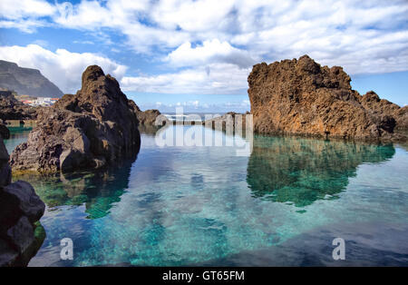 Lavagestein Naturpools in Porto Moniz, Madeira, Portugal Stockfoto