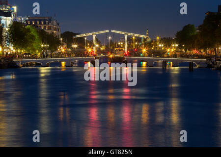 Magere Brug, magere Brücke, Amsterdam, Niederlande Stockfoto