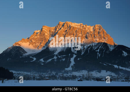 Zugspitze, Lermoos, Tirol, Österreich Stockfoto