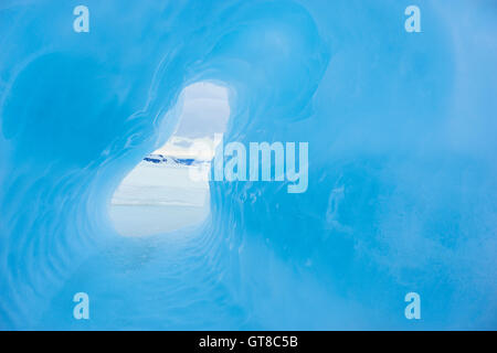 Eis-Höhle, Snow Hill Island, antarktische Halbinsel, Antarktis Stockfoto