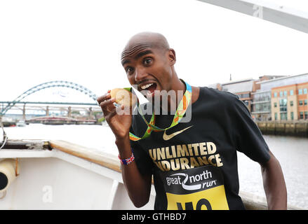 Der Brite Mo Farah während einer Pressekonferenz vor den Great North Run im Fluss entkommt Fortuna, Newcastle. Stockfoto