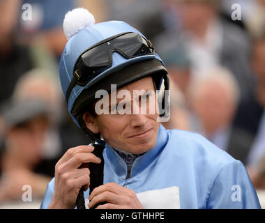 Jockey Ryan Moore in den Parade-Ring tagsüber drei der 2016 Ladbrokes St. Leger Festival in Doncaster Racecourse, Doncaster. PRESSEVERBAND Foto. Bild Datum: Freitag, 9. September 2016. Finden Sie unter PA Geschichte RACING Doncaster. Bildnachweis sollte lauten: Anna Gowthorpe/PA Wire Stockfoto