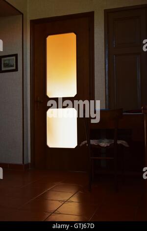 Gruselige verlassene und haunted altes Haus. Piemont, Italien. Marco Imazio © Stockfoto