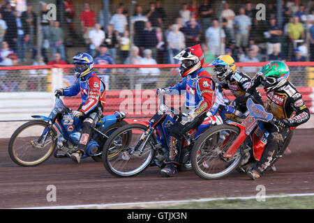 Hitze 13: Andreas Jonsson (rot), Joonas Davidsson (blau), Oliver Allen (grün) und Simon Stead (gelb) - Lakeside Hämmer gegen Coventry Bienen - Elite-Liga-Speedway Arena Essex, Purfleet - 30.06.08 Stockfoto